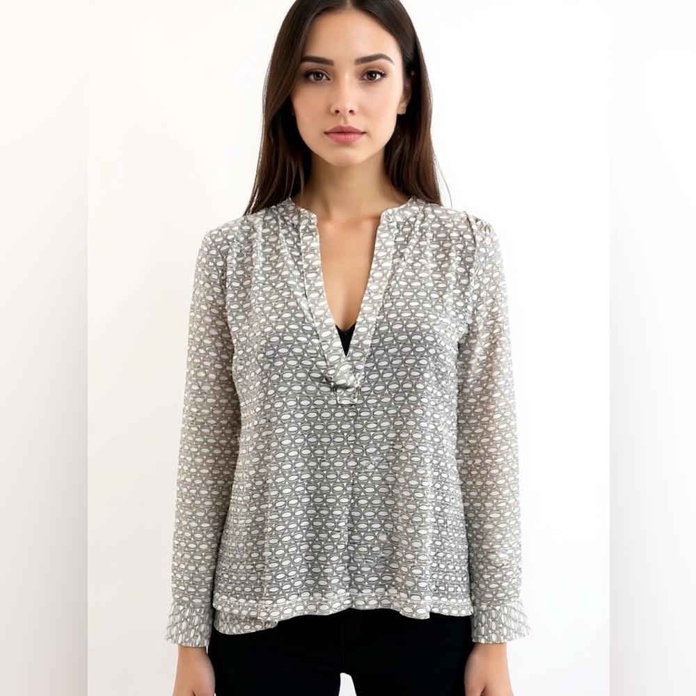 Women’s Sheer Long Sleeved Gray Shirt